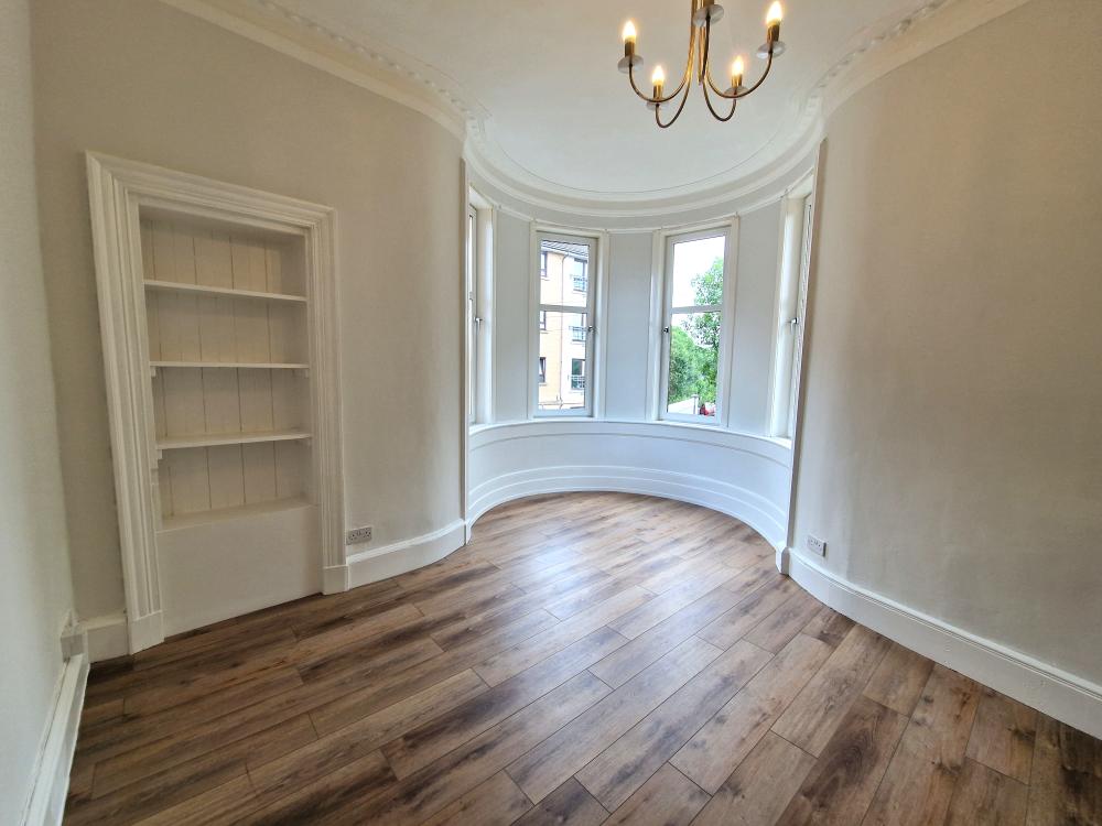 Unfurnished 2 Bed Flat, Anniesland Main Photo